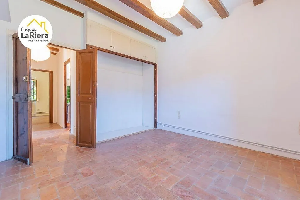 Pièces - Detached House with Garden in Arenys de Munt