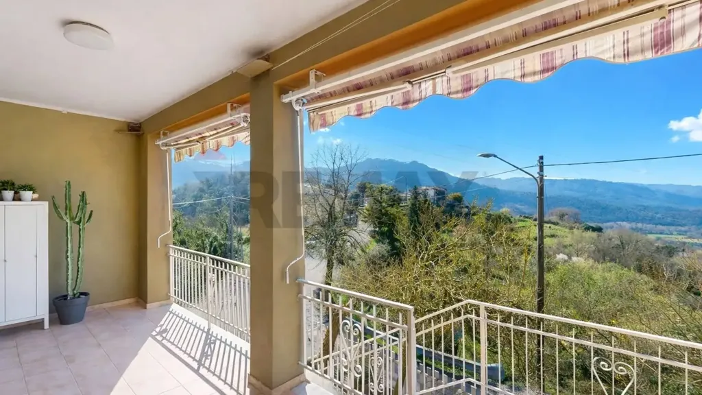 Balcon - Ristrutturated House with Panoramic View in Beverino