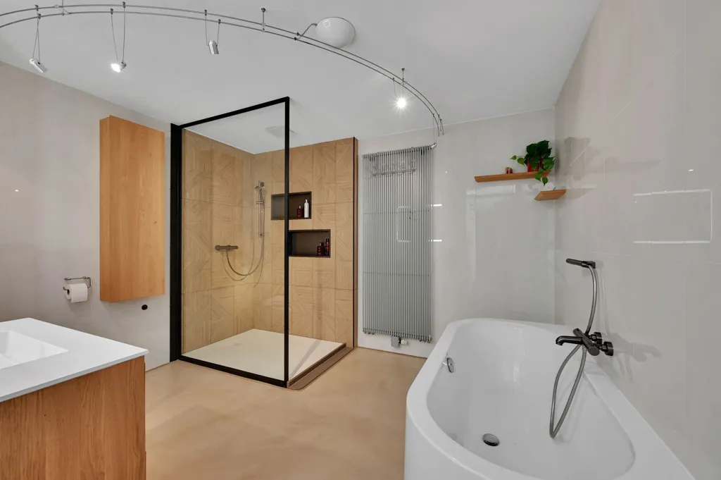 Salles de bain - Waterfront Villa with Terrace in Wateringse Veld