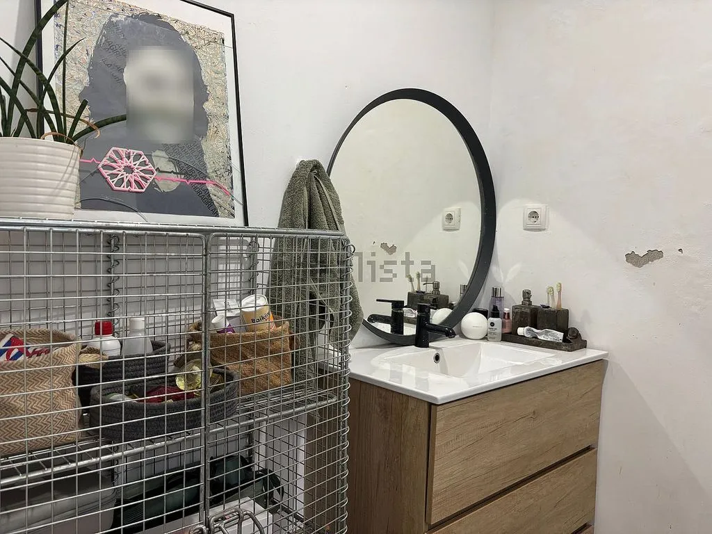 Salles de bain - Semi-Amuebled Flat with Terrace in El Raval