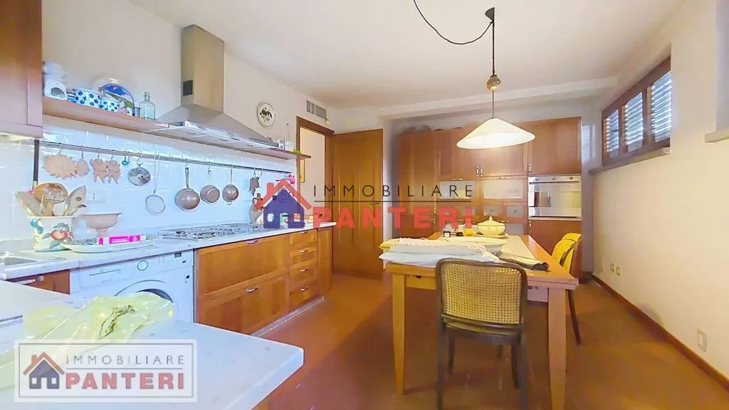 Cuisine - Luxury Villa with Private Garden in Capannori, Tuscany