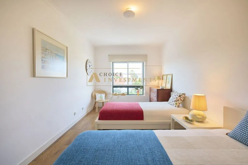 Chambres - Luxury Duplex Flat with Sea Views in Cascais