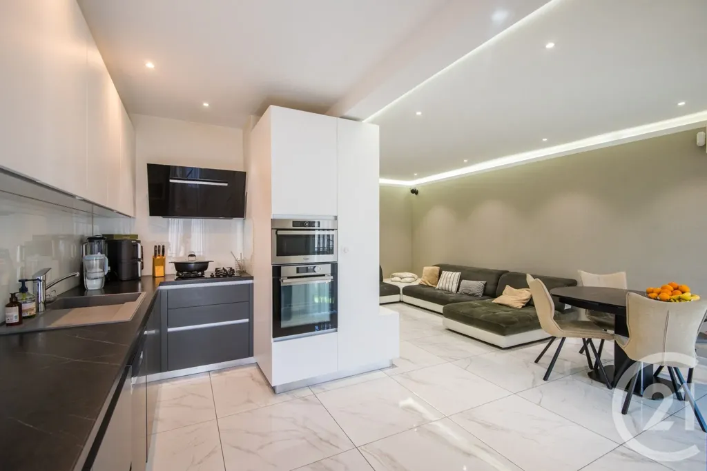 Köök - 4-Bedroom Apartment with Terrace in Nice