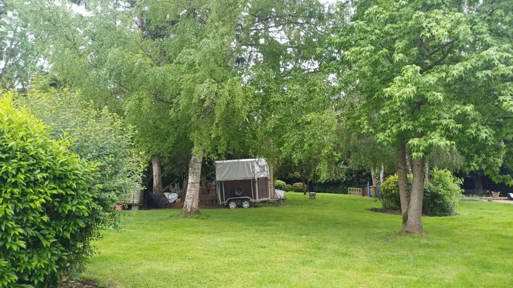 Aed - Charming Bourgeois House with Garden in Noyon