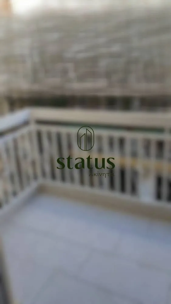 Rõdu - Renovated Apartment with Balcony in Patras