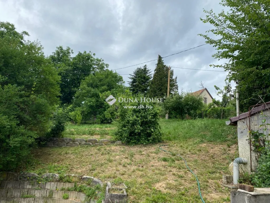 Garden - Weekend Cottage with Garden in Pogány