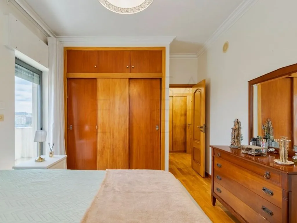 Chambres - Luxury Flat with Balcony in Azeda, Setúbal