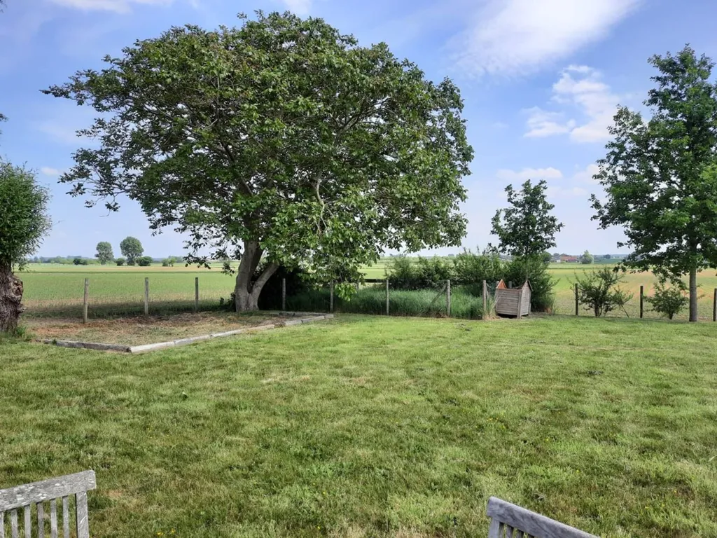 Aed - Historic House with Garden in Beveren
