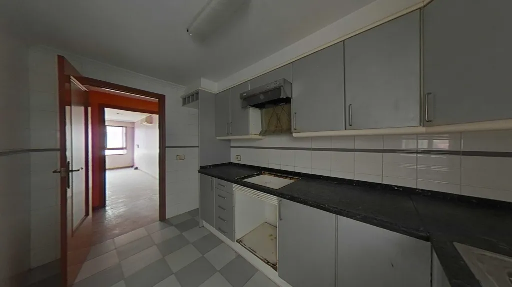 Cuisine - Apartment with Large Windows in Nules
