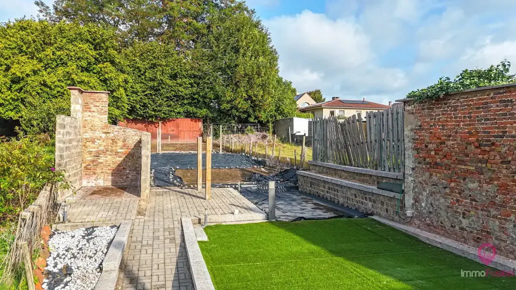 Giardino - Renovatable House with Garden in Heers