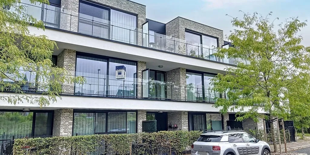 Välivaade - Modern Apartment with Terrace in Diepenbeek