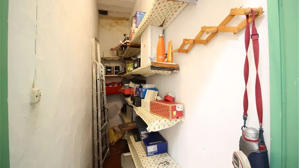 Buanderie - Spacious Apartment with Courtyard in Buti