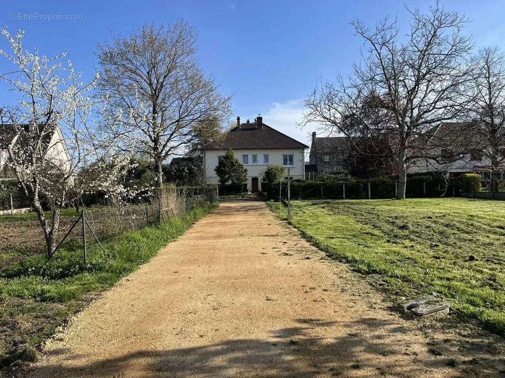 Maison 5 pièces à Marzy