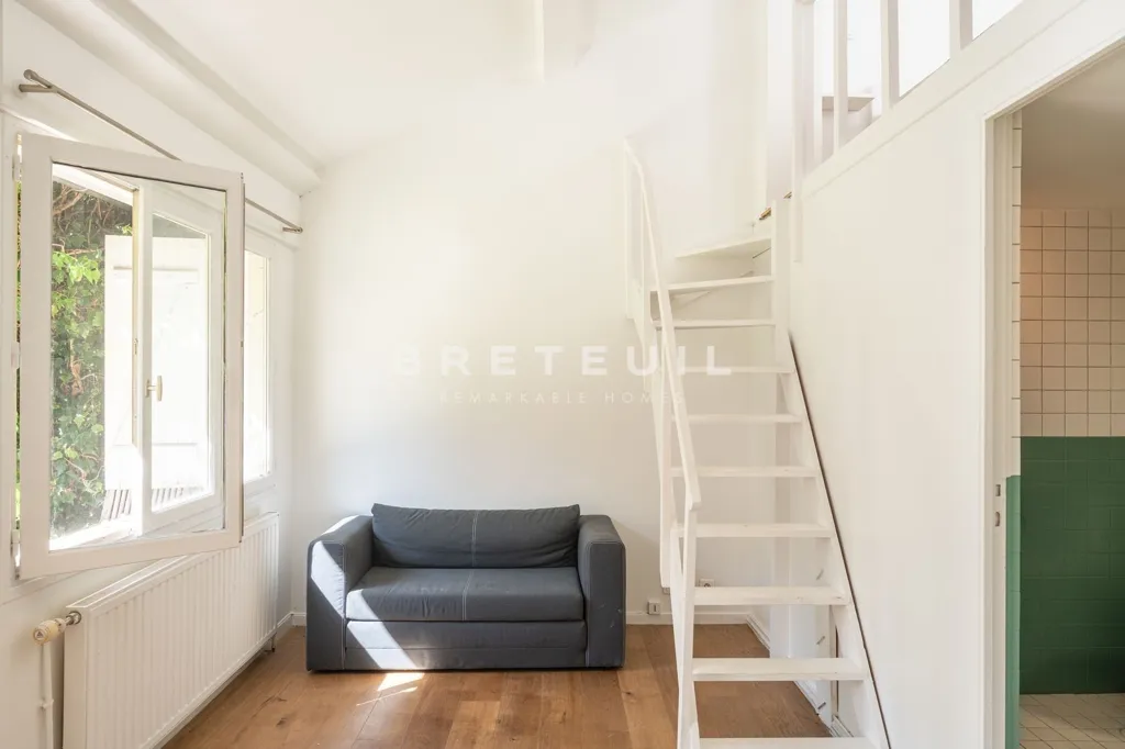 Living Room - Architect's House with Garden in Garches