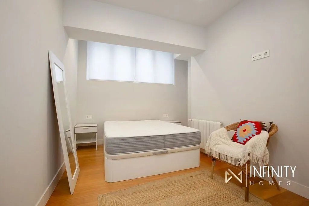 Bedrooms - Duplex with Terrace in La Galea, Getxo