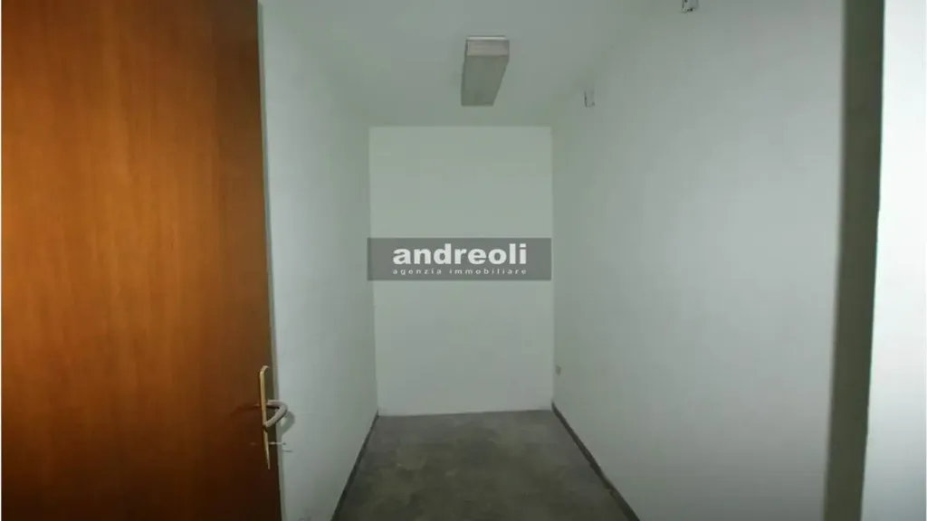Entrée - Affresco-Decorated Apartment in Jesi's Historic Centre