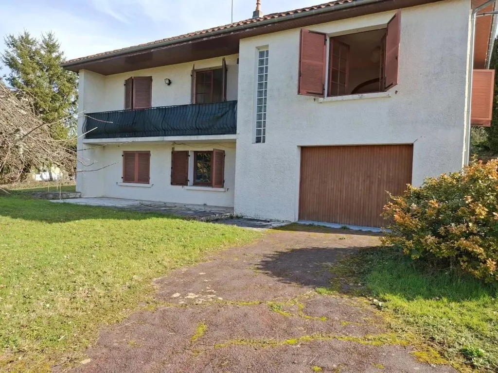 Välivaade - House with Balcony in Central Location
