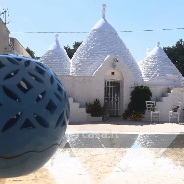 Exterior - Rustic Trullo with Pool in Ostuni