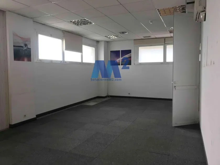 Bureau - Mixed-Use Building with Office Space in Alcobendas