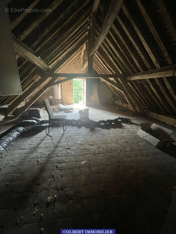 Toad - Longère with Potential in Charny