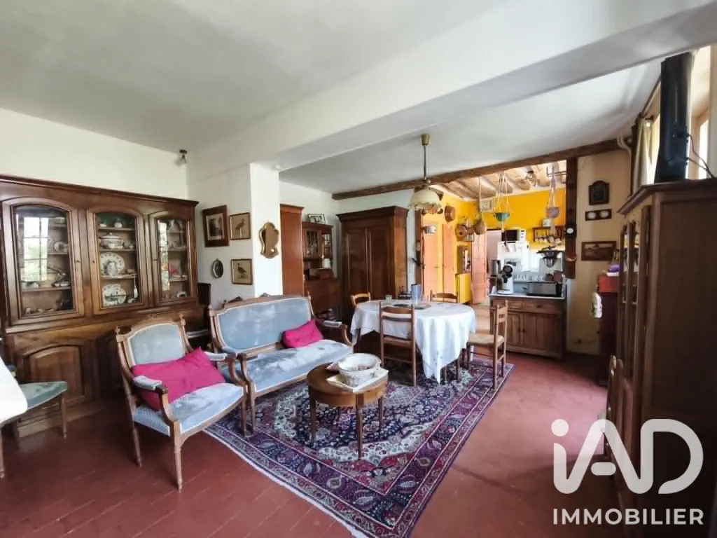 Sala da pranzo - Longère with Garden and Dependencies in Boynes