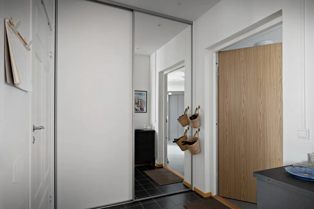 Entrée - Modern Flat with Panoramic View in Ulricehamn
