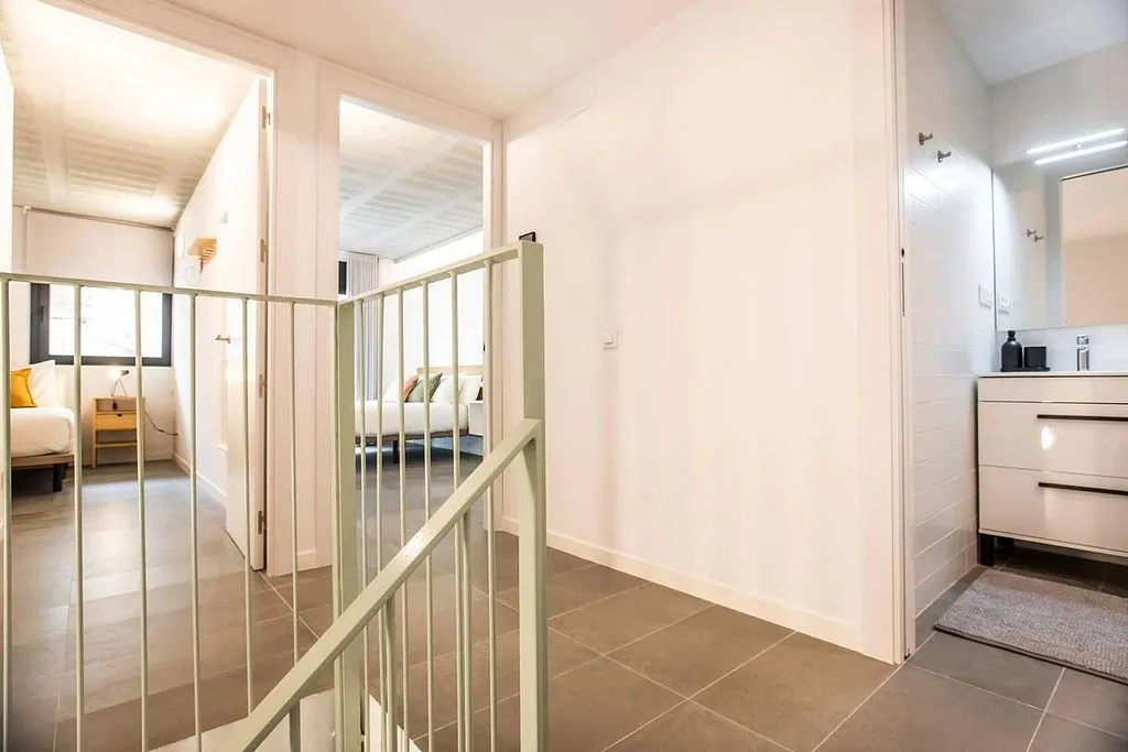 Entrée - Barcelona Apartment with Terrace in El Guinardó