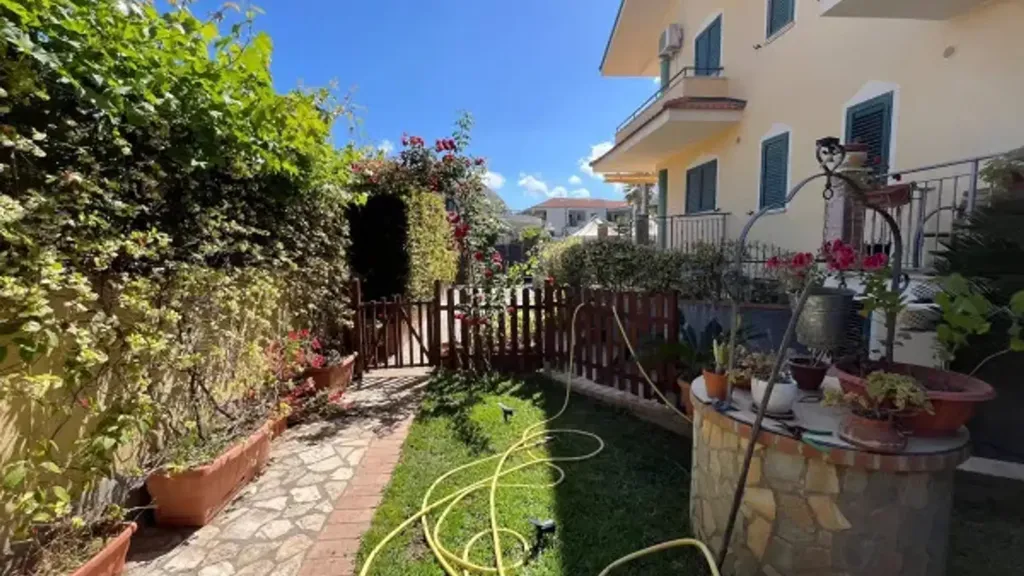 Aed - Bifamiliar Villa with Sea View in Montepaone
