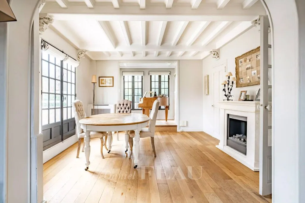 Söögituba - Luxury House with Spa in Bougival
