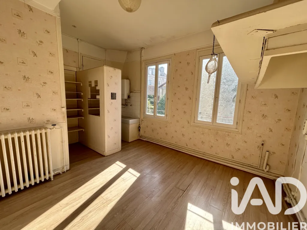 Kitchen - Building with Garden and Parking in Pau