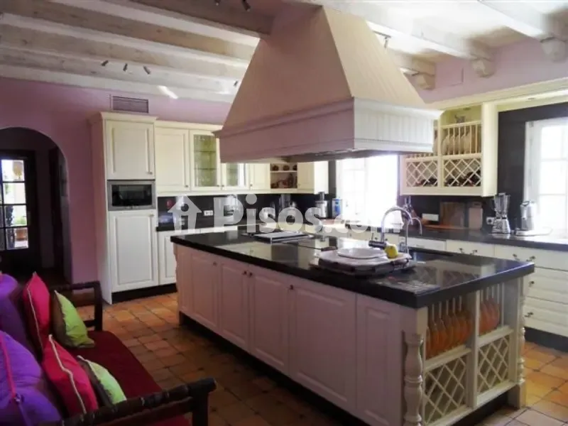 Kitchen - Luxury Mansion with Pool near La Quinta