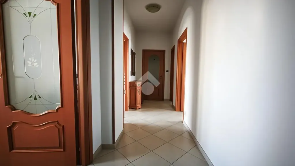 hallway_entrance