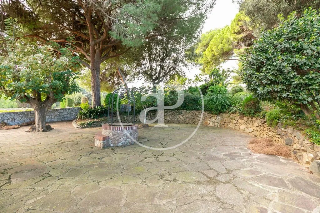 Terrasse - Luxury Villa with Pool in Sant Andreu de Llavaneres