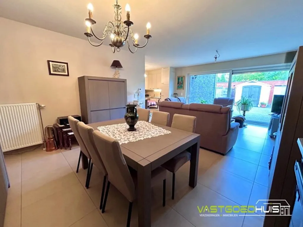 2-bedroom apartment in Meerbeke