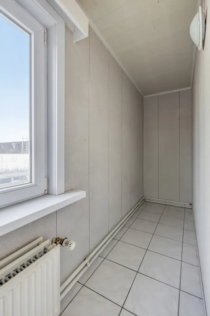 Pièces - Maison Commerciale avec Terrasse au Centre d'Affligem