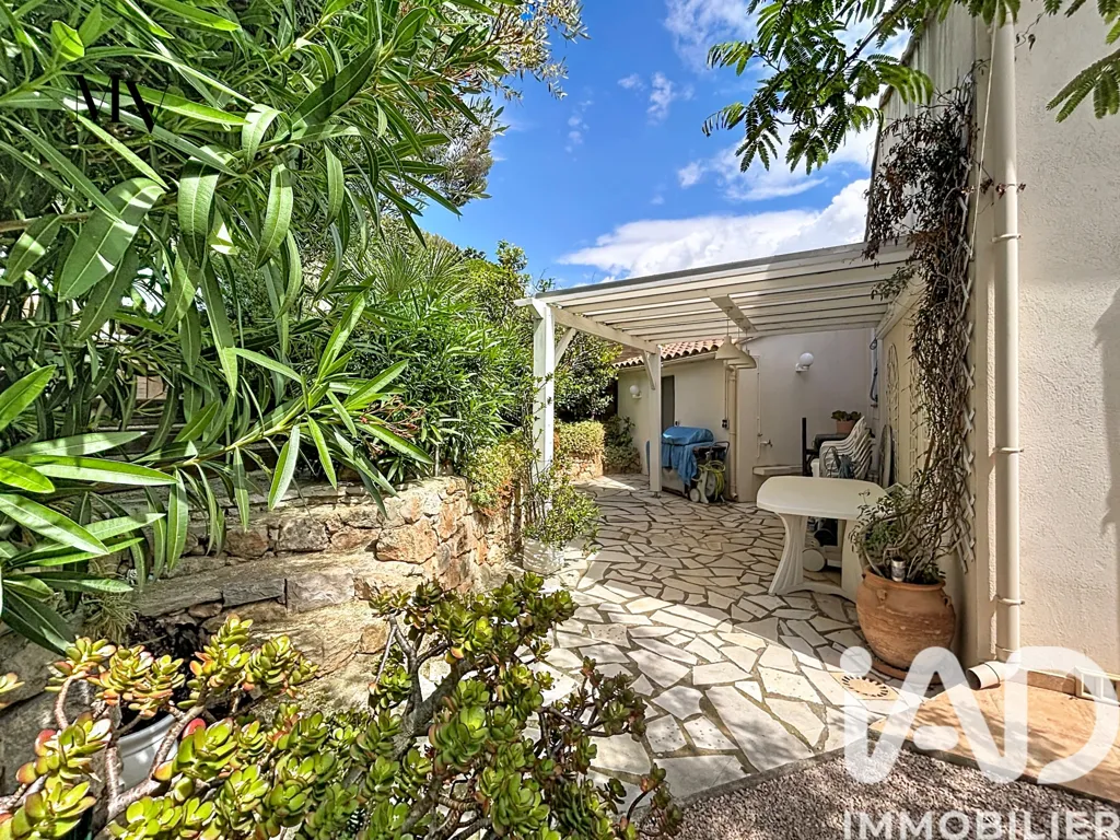 Terrasse - Maison avec Piscine et Terrasse à Bandol