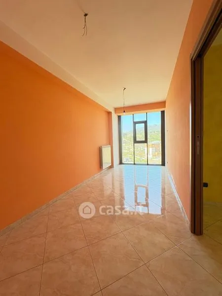 Pièces - Modern Apartment with Balcony in Potenza