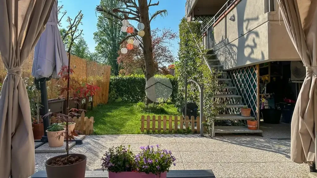 Jardin - Trilocale with Private Garden in Parma