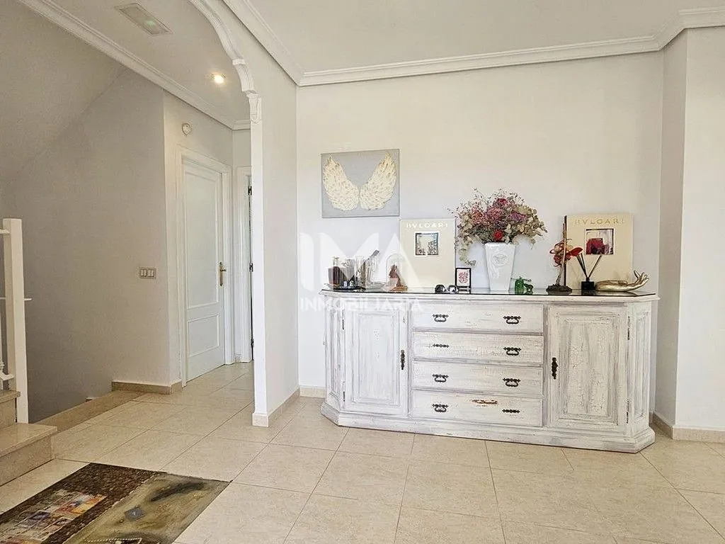 Hallway - Chalet with Pool and Terrace in Montepilar