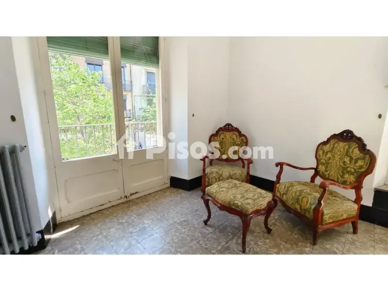 Séjour - Apartment with Balcony and River View in Girona
