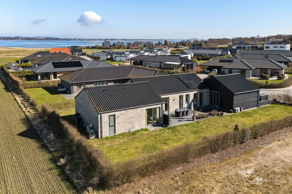 4-toaline maja asukohas Holbæk