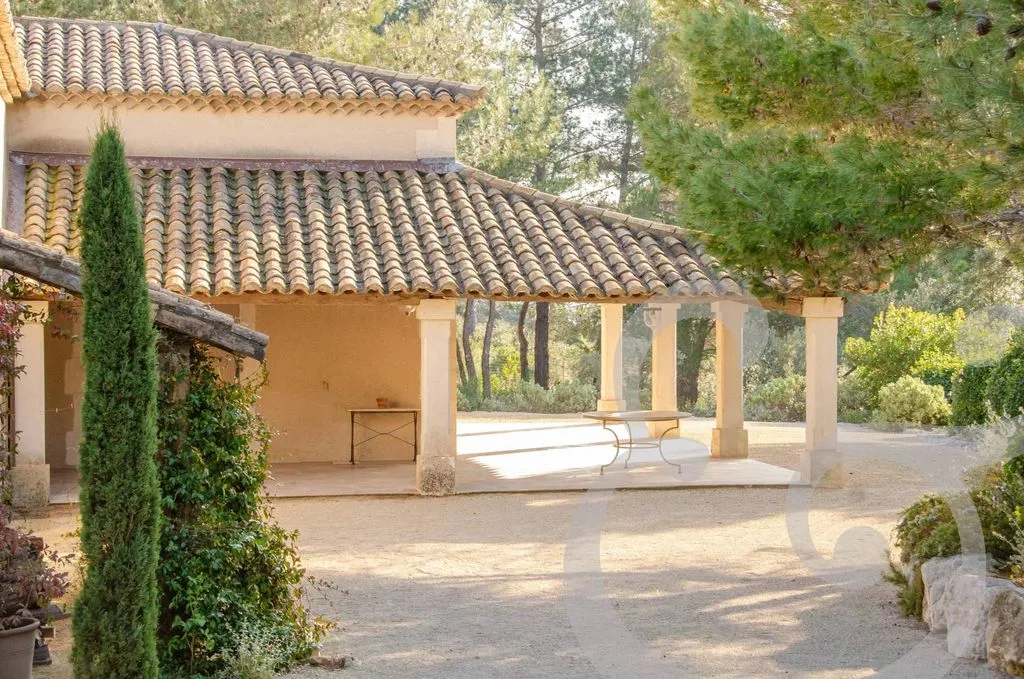 Jardin - Maison Luxueuse avec Piscine à Les Baux-de-Provence