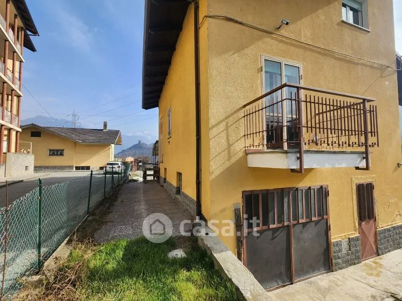 Extérieur - Mansard Attico with Private Garden in Chatillon