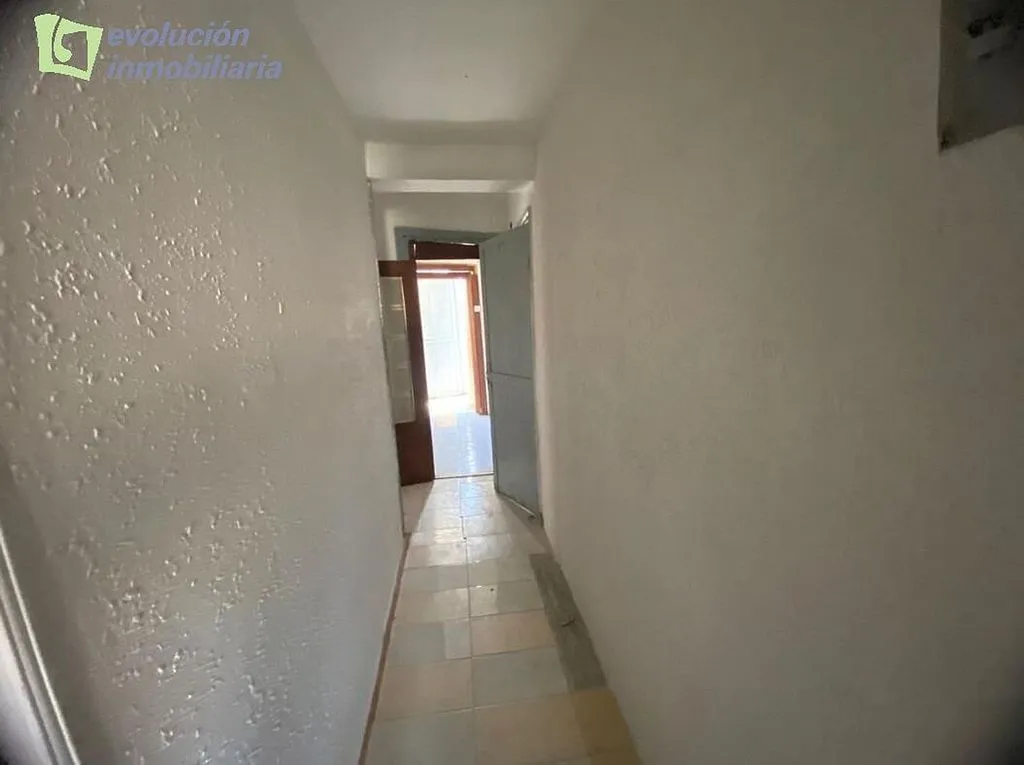 Esik - Central Flat with Balcony in Miranda de Ebro