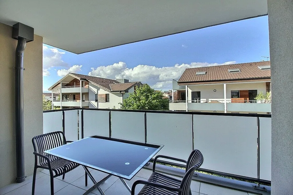 Balcon - Appartement 2 Pièces avec Terrasse à Thonon-les-Bains