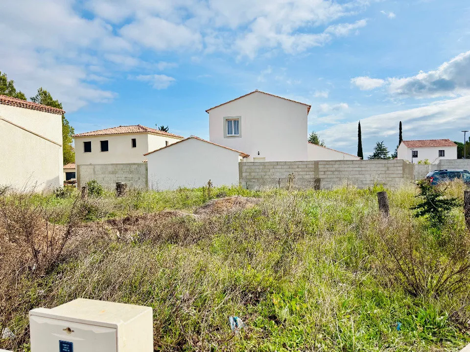 Aed - New House with Terrace in Cuers