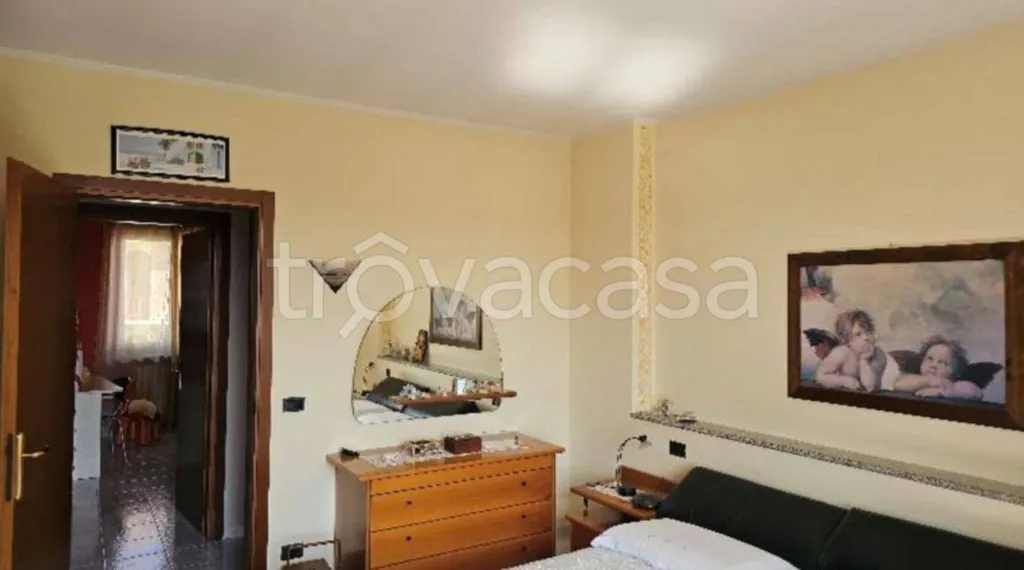 Magamistoad - Independent Villa with Garage in Borgomanero