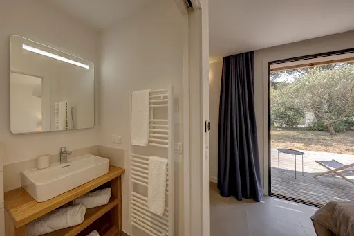 Bathrooms - Luxury Villa with Pool in Bonifacio