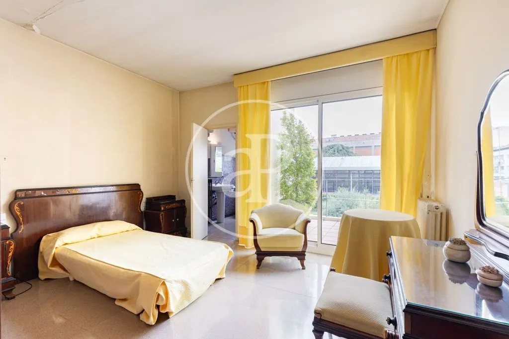 Chambres - Luxury Townhouse with Pool in Sabadell Centre