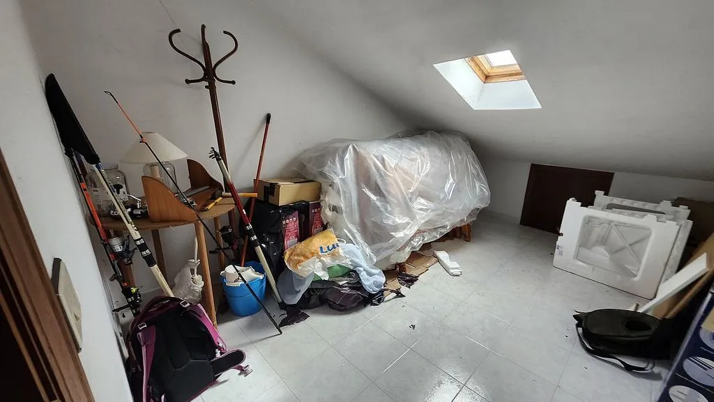 Rooms - 2-Bedroom Flat with Balcony in Miño